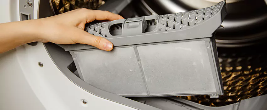 Signs Of A Clogged Dryer Lint Trap in Pleasanton, California